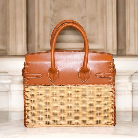 Wicker and Vegan Leather Picnic-Style Handbag - NWOT - Picture 2 of 8